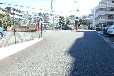 駐車場（平置と機械式駐車場）空き確認要