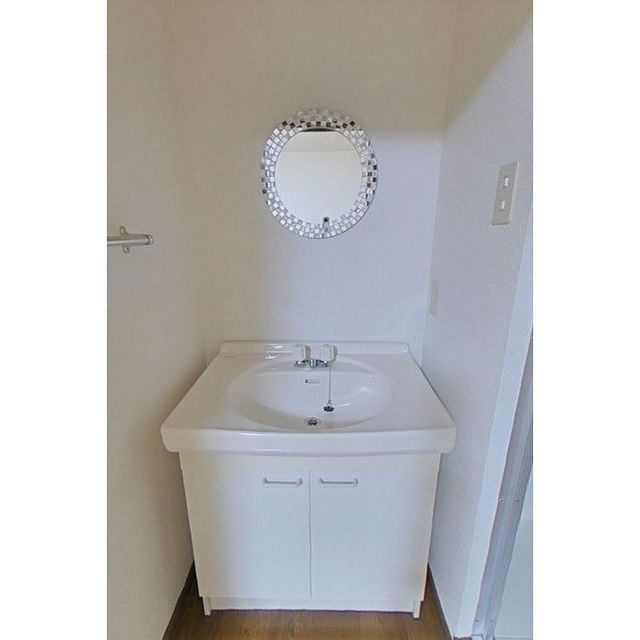 南陽ビル（住田町）の洗面所