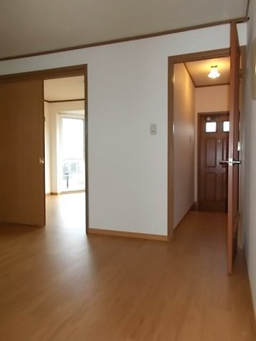 メルベイユの内装|明るい室内です