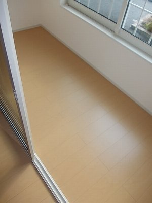 アヴァンティのバルコニー|内装は落ち着いています