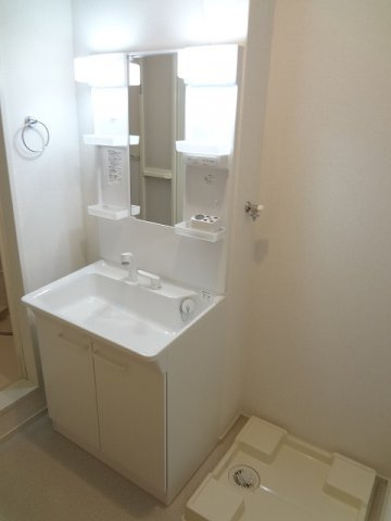 クオーレ　Ⅰの洗面所|使いやすい洗面所です