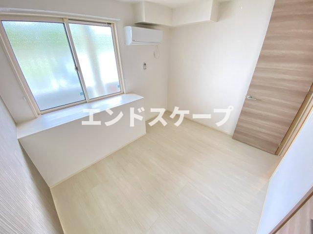コンフォートレジデンス　Aの居間・リビング|高崎、前橋エリアのお部屋探しはエンドスケープまで！お客様の理想お聞かせ下さい♪