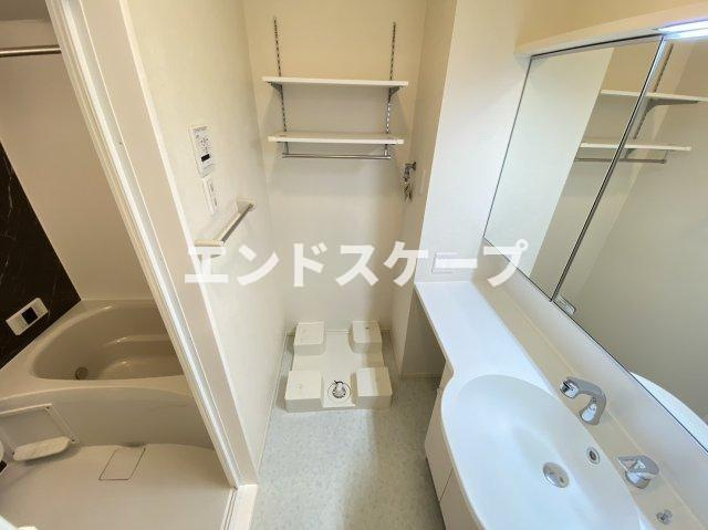 コンフォートレジデンス　Aの洗面所|高崎、前橋エリアのお部屋探しはエンドスケープまで！お客様の理想お聞かせ下さい♪