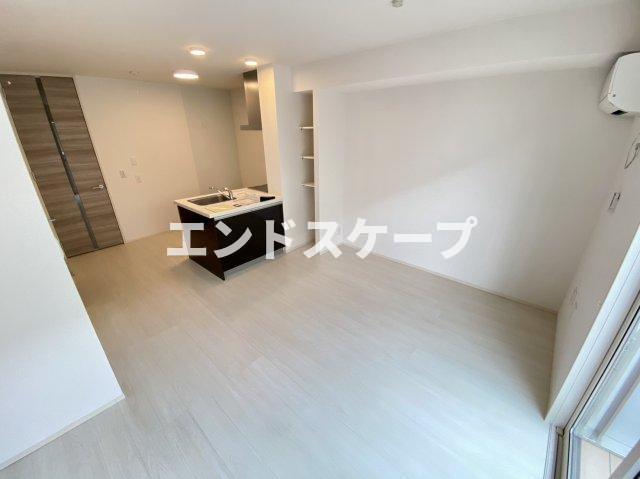 コンフォートレジデンス　Aの居間・リビング|高崎、前橋エリアのお部屋探しはエンドスケープまで！お客様の理想お聞かせ下さい♪