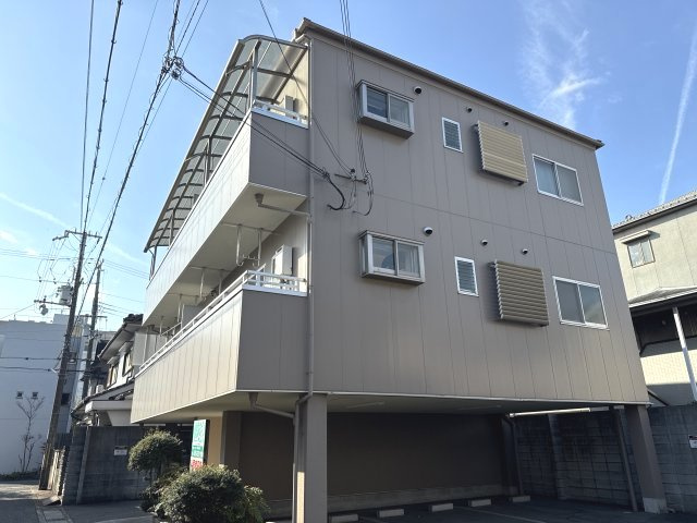 クレールコートの外観