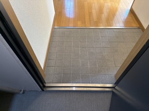 クレールコートの玄関