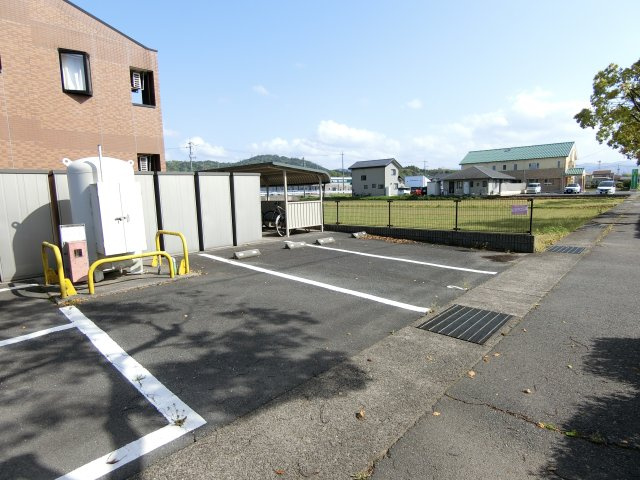 【駐車場】 | クリーンバレーコート