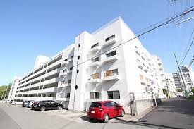 南千里オリーブヴィラN棟の外観