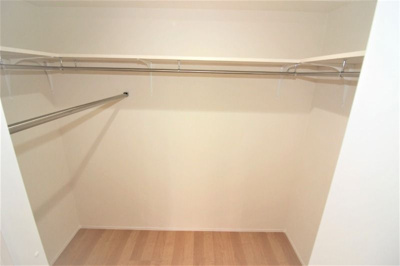 【収納】 | ダイアパレス大名 | 別号室の写真になります。現況優先。