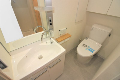 【トイレ】 | ダイアパレス大名 | 別号室の写真になります。現況優先。