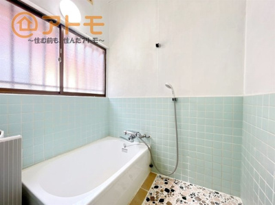 【浴室】 | 富士市岩本　中古戸建て　全1棟 | 浴室で毎日の疲れをリラックスさせましょう♪