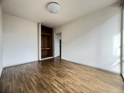 【洋室】 | サンビレッジ小山D