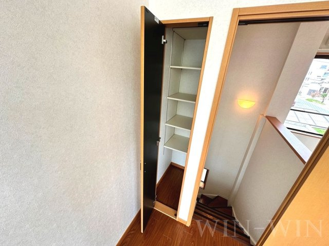 八通町賃貸住宅の収納