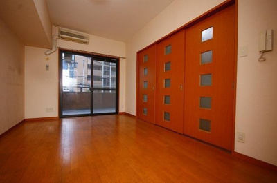 【居間・リビング】 | ベレーザ平尾 | 物件の画像3