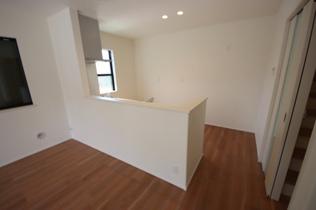 【キッチン】 | 《仲介手数料無料》大宮区三橋２丁目139-3(全1戸)新築一戸建て | 撮影日 2024年5月14日 14:30 晴れ