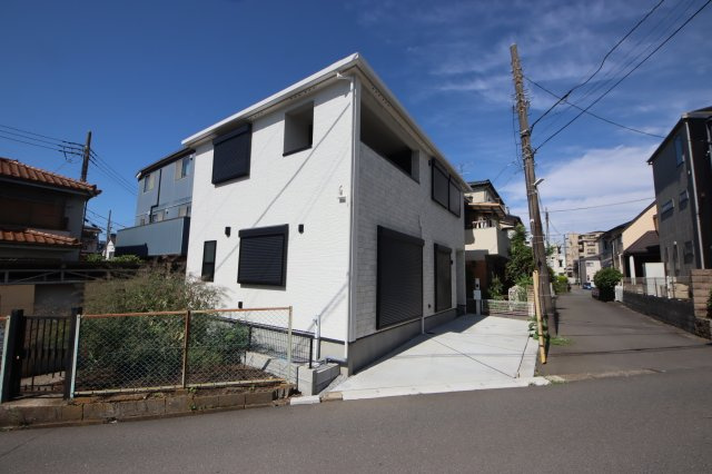 【外観】 | 《仲介手数料無料》大宮区三橋２丁目139-3(全1戸)新築一戸建て | 撮影日 2024年5月14日 14:30 晴れ