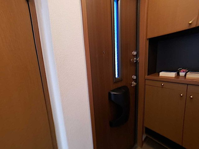エイミハイツの玄関