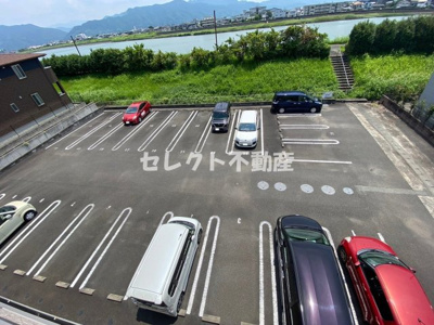 【駐車場】 | リーブリング | 【リーブリング】