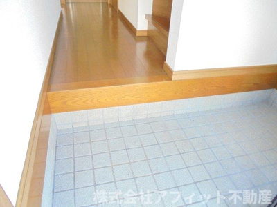 【玄関】 | 千田藤井住宅