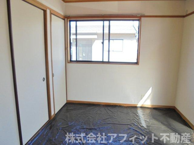 【居間・リビング】 | 千田藤井住宅 | 洋室6帖　※洋室にリフォーム済み