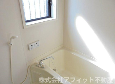 【浴室】 | 千田藤井住宅 | 追い焚き機能付き