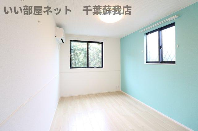 モンレーヴAの洋室|ゆったりした洋室です