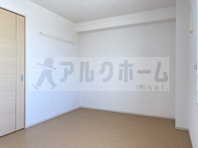 ビラアリエッタの洋室