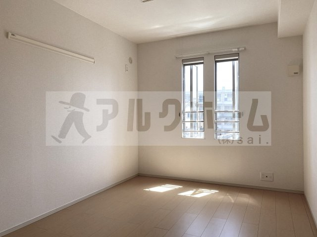 ビラアリエッタの洋室