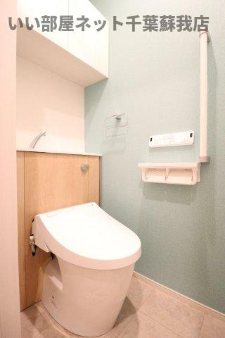 モンレーヴＡのトイレ|落ち着いた色調のトイレです