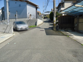 【前面道路含む現地写真】 | 川西市錦松台　建築条件無土地