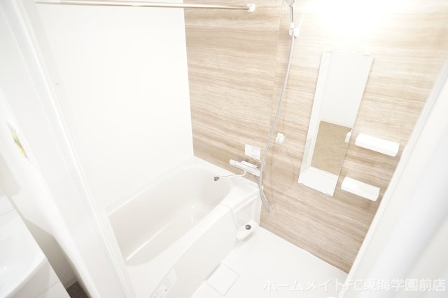 熊本市東区長嶺東５丁目の賃貸マンションの浴室
