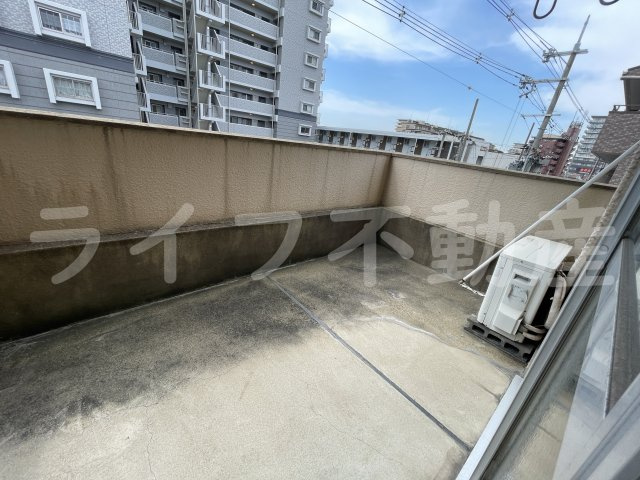 ディアハイム鴻池のバルコニー|陽当たり良好なバルコニーです