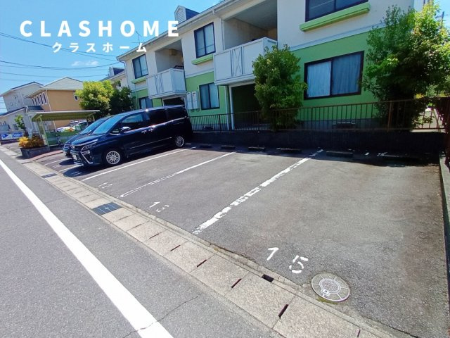アーバンフラッツB　　刈谷市の賃貸ならクラスホーム刈谷店の駐車場