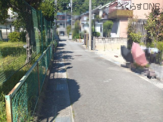【前面道路含む現地写真】 | 姫路市苫編／売土地