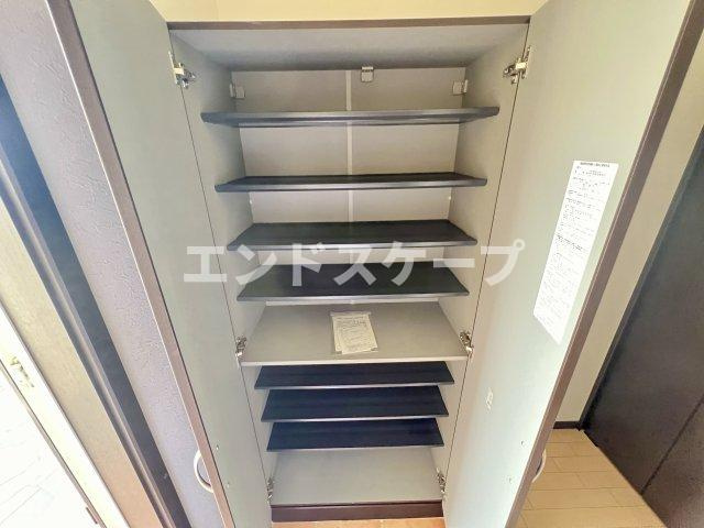 プランドールアネックスの収納|高崎、前橋、伊勢崎エリアのお部屋探しはエンドスケープまで！お客様の理想お聞かせ下さい♪