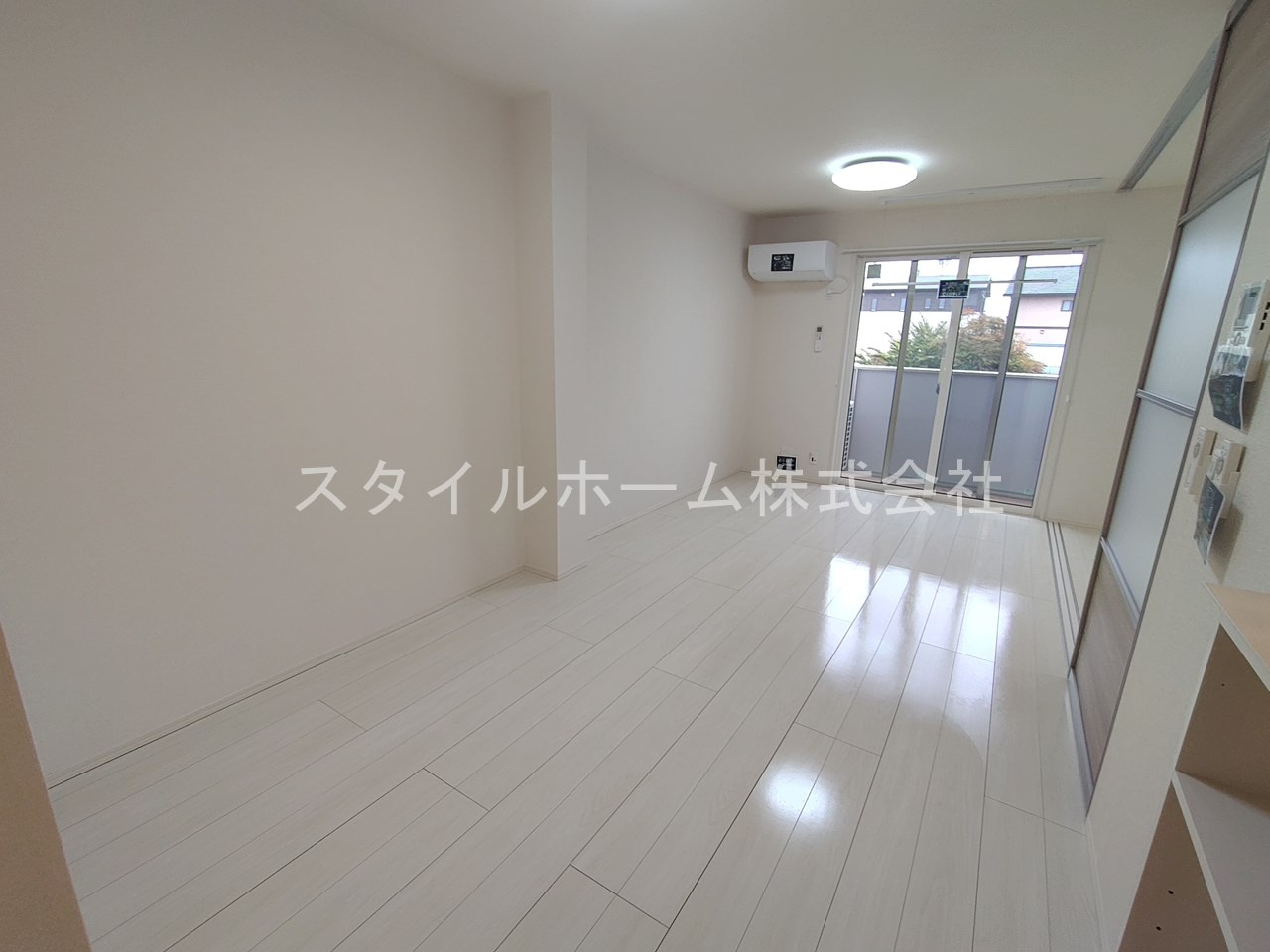 ＲＥＶＥ　Ｂのロビー
