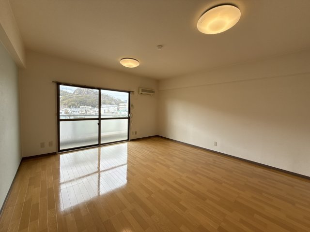 坪田ビルの子供部屋