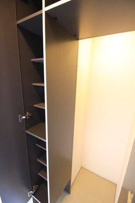 【玄関】 | クイント パラッツォ | 玄関です