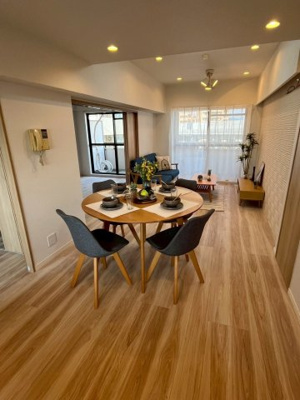 【居間・リビング】 | 信開ドムス開発