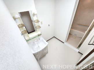 【洗面所】 | ロダン塚口 | 前回空室時の写真です。