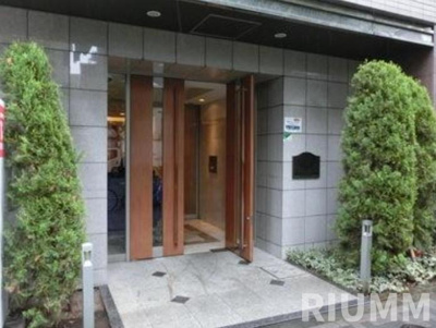 【エントランス】 | メインステージ西新宿