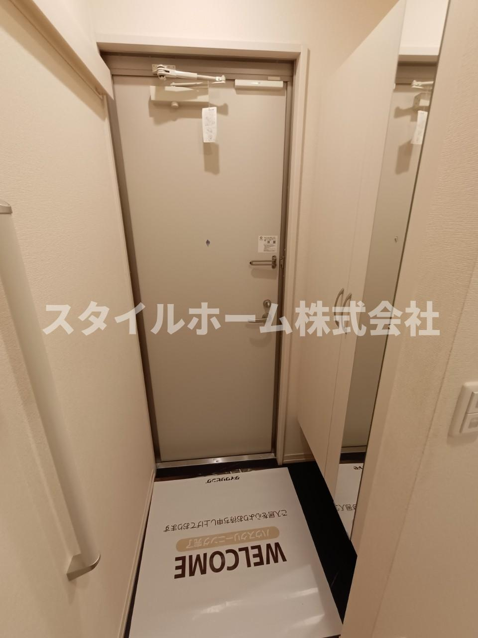 エトワール塔ノ木の玄関