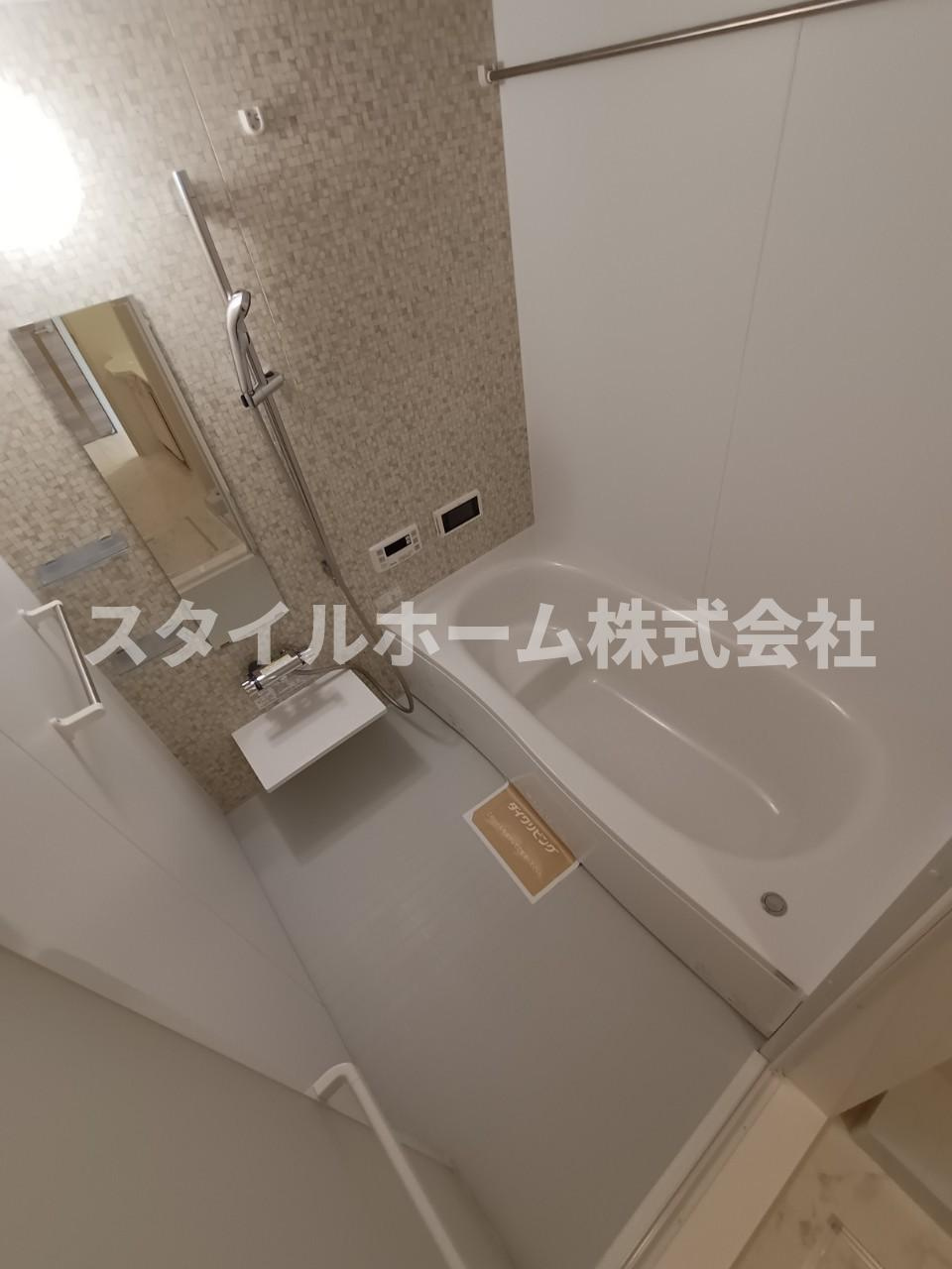 エトワール塔ノ木の浴室