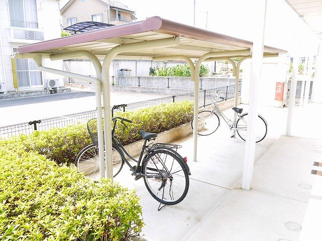 レオパレスＢｌｏｓｓｏｍのその他共用部分|駐輪場です