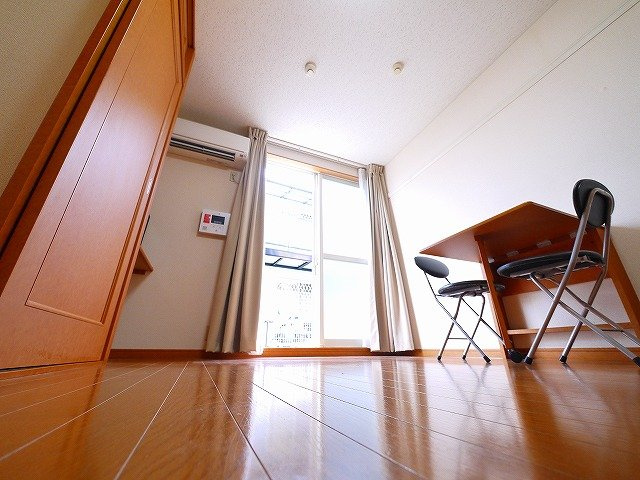 レオパレスＢｌｏｓｓｏｍの洋室|洋室です