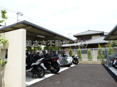 【駐車場】 | アクセルコート