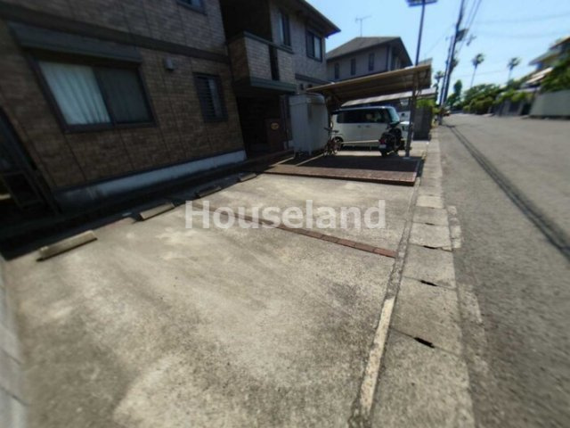 ララコート紀三井寺の駐車場|駐車場