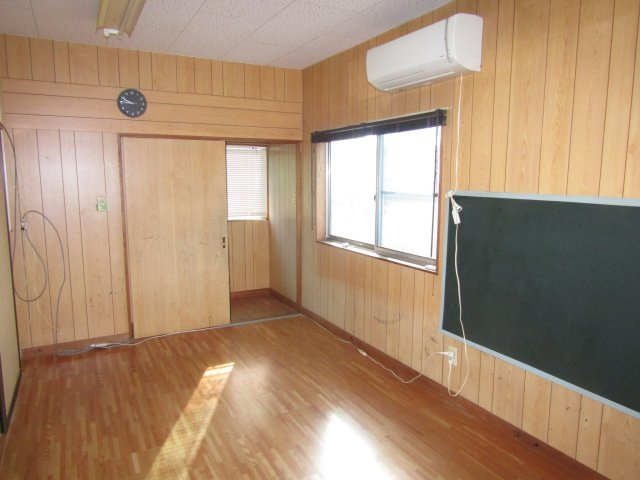 中岡事務所の内装