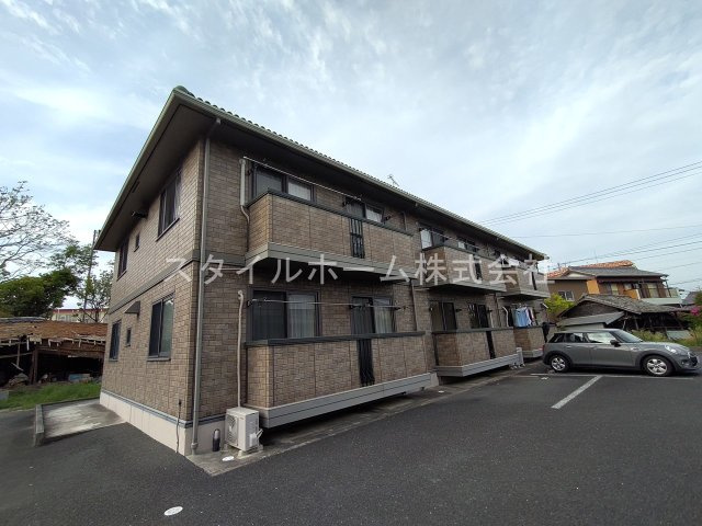 グレースメゾン国府の外観