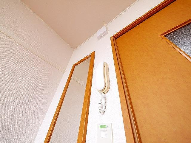 レオパレスＴａｋｕｙａⅢの設備|インターホン